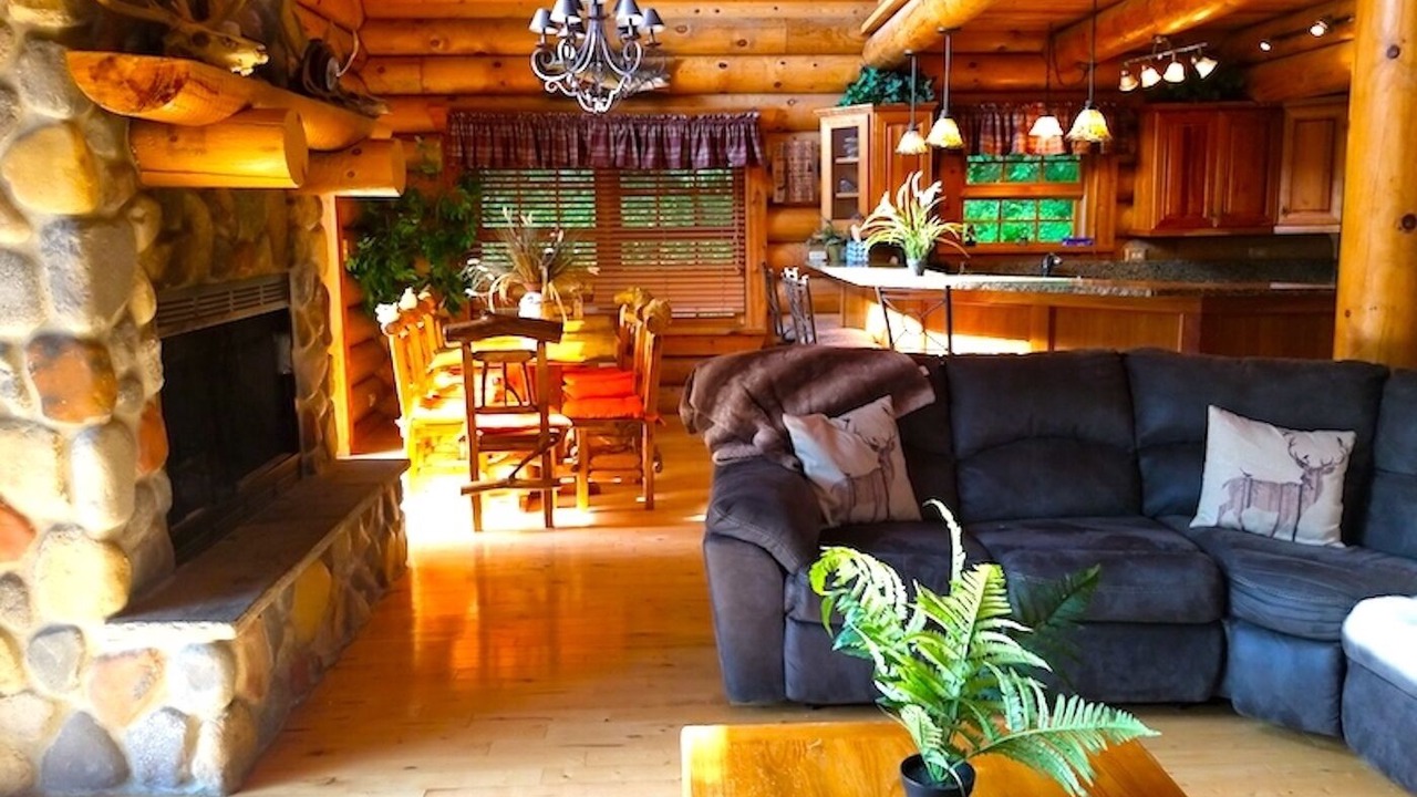 Photo of Livingroom in Harpers Ferry