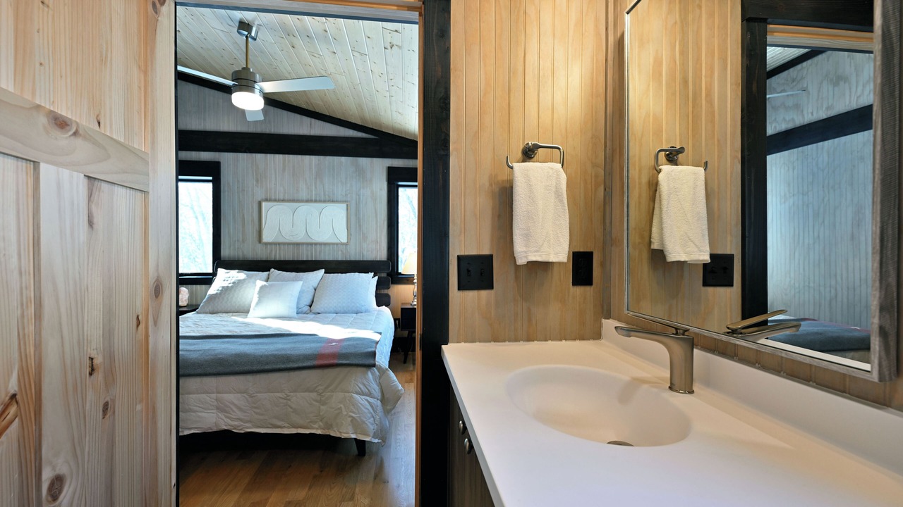 Photo of Bathroom in Minong