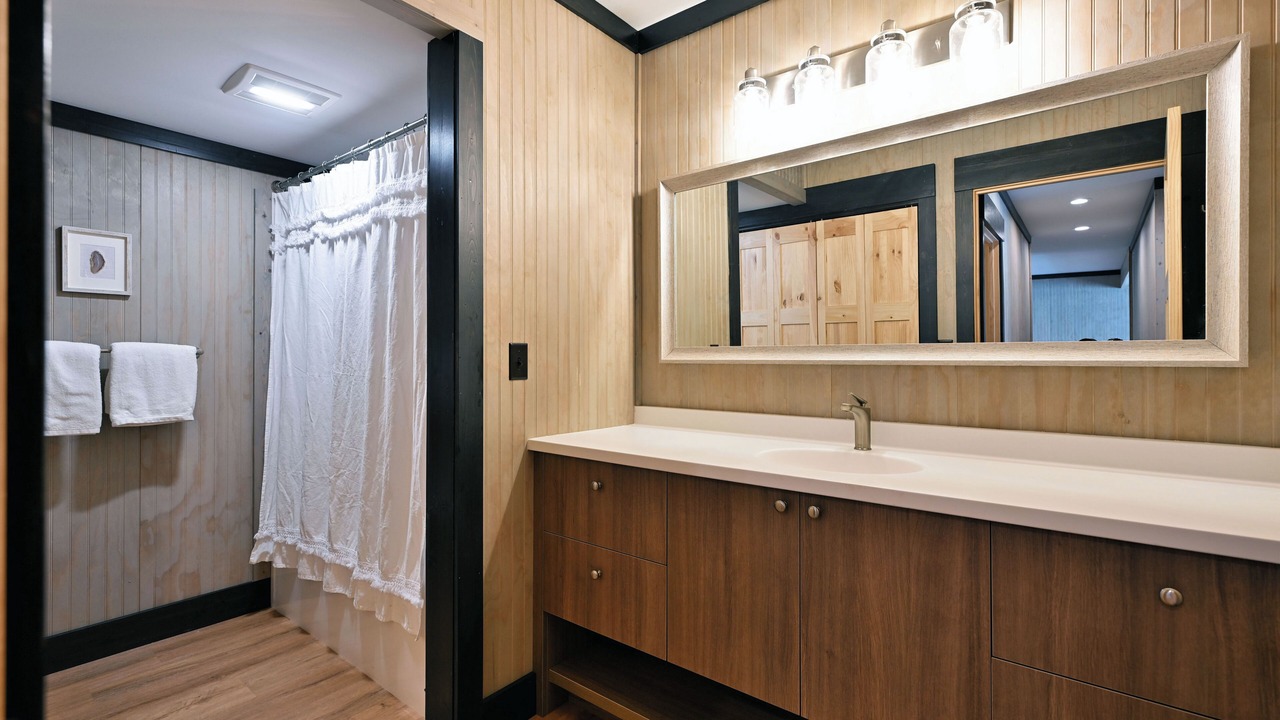 Photo of Bathroom in Minong