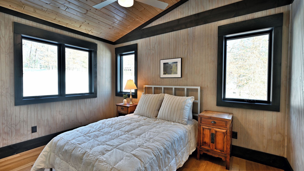 Photo of Bedroom in Minong