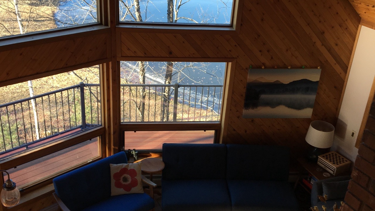 Photo of Livingroom in Eden