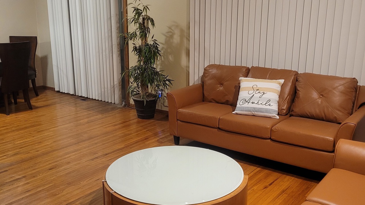 Photo of Livingroom in Harrison