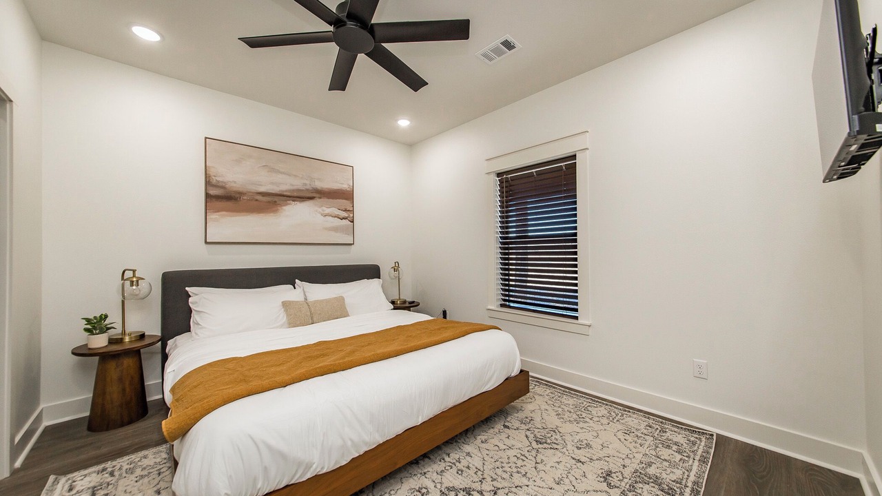Photo of Bedroom in Pangburn