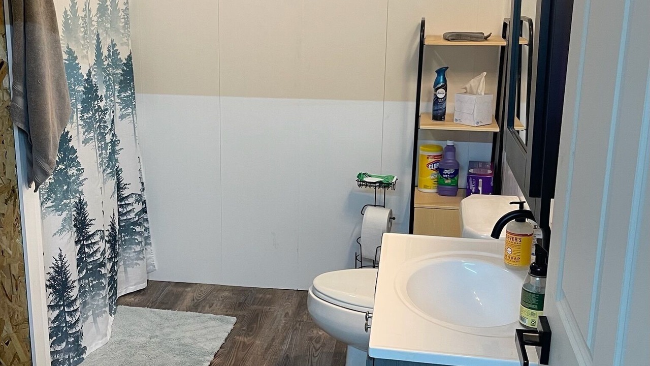 Photo of Bathroom in Glenwood City