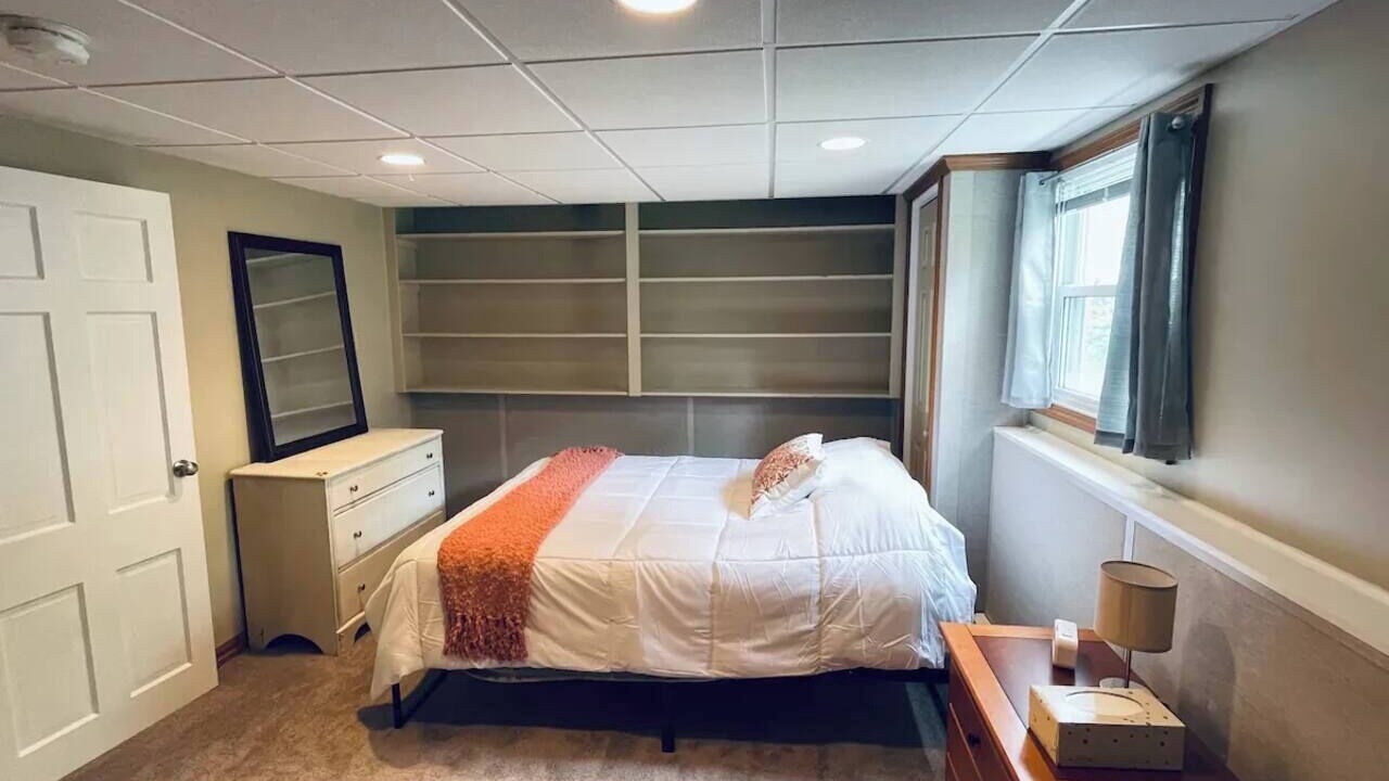 Photo of Bedroom in Saratoga Springs