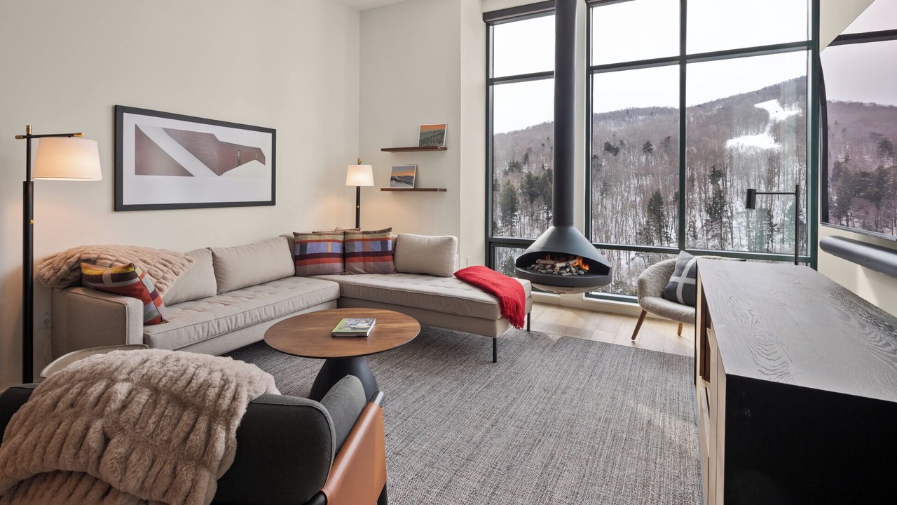 Photo of Livingroom in Stowe Area
