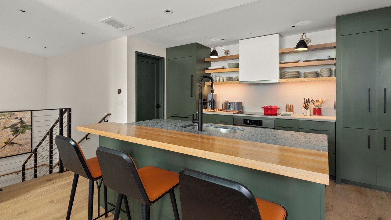 Photo of Kitchen in Stowe Area