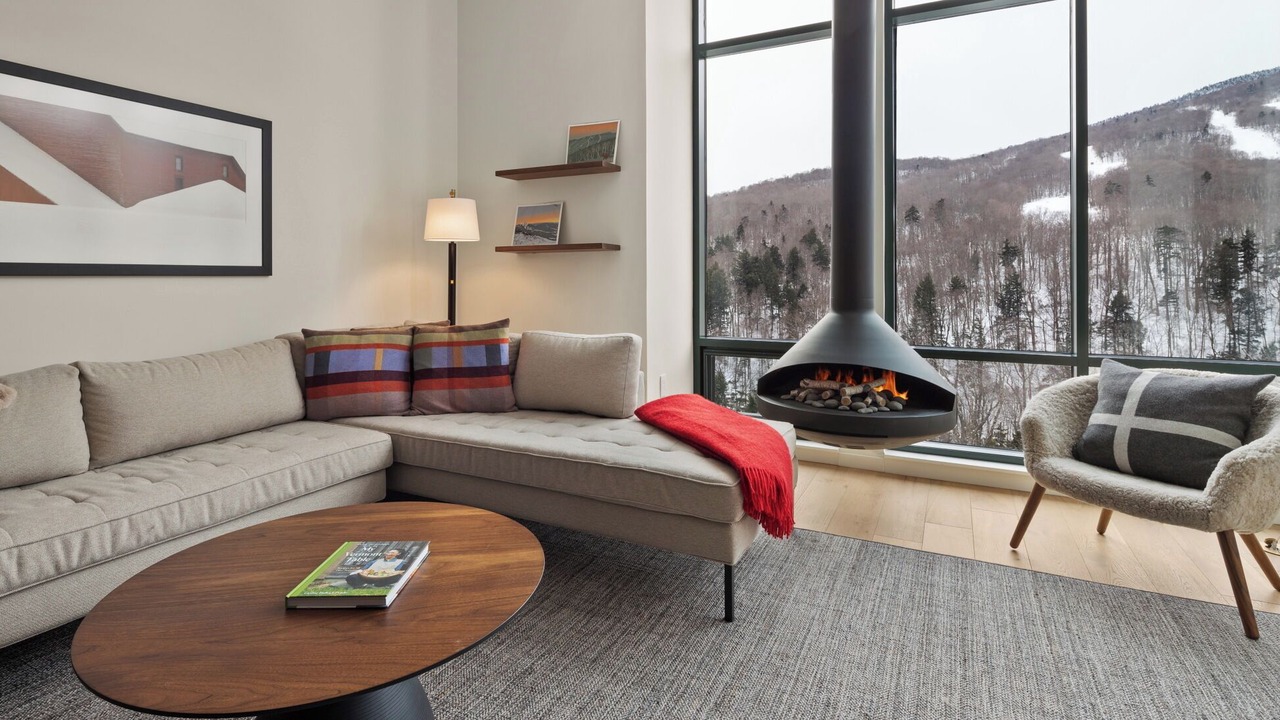 Photo of Livingroom in Stowe Area