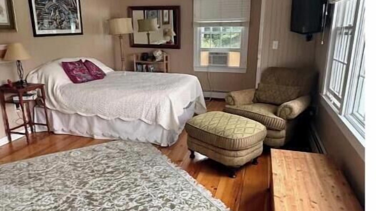 Photo of Bedroom in Georges Mills