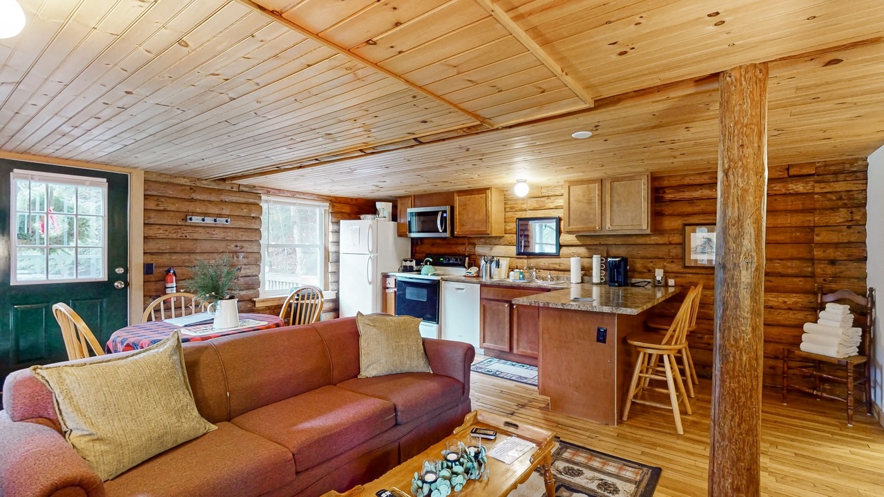 Photo of Livingroom in Jeffersonville