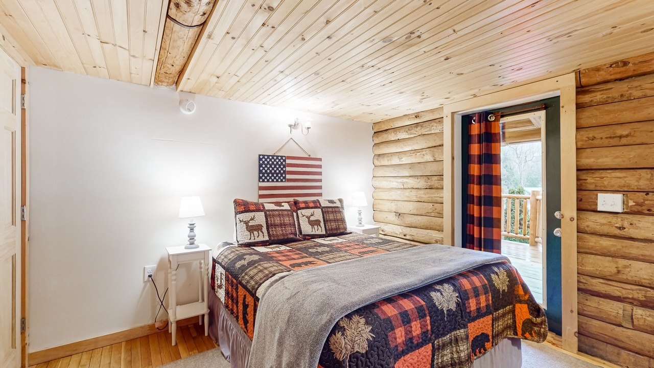 Photo of Bedroom in Jeffersonville