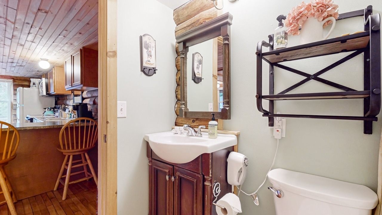 Photo of Bathroom in Jeffersonville