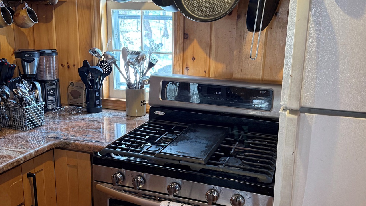 Photo of Kitchen in East Jamaica