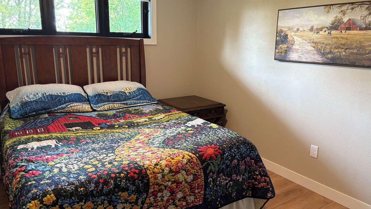 Photo of Bedroom in Trego