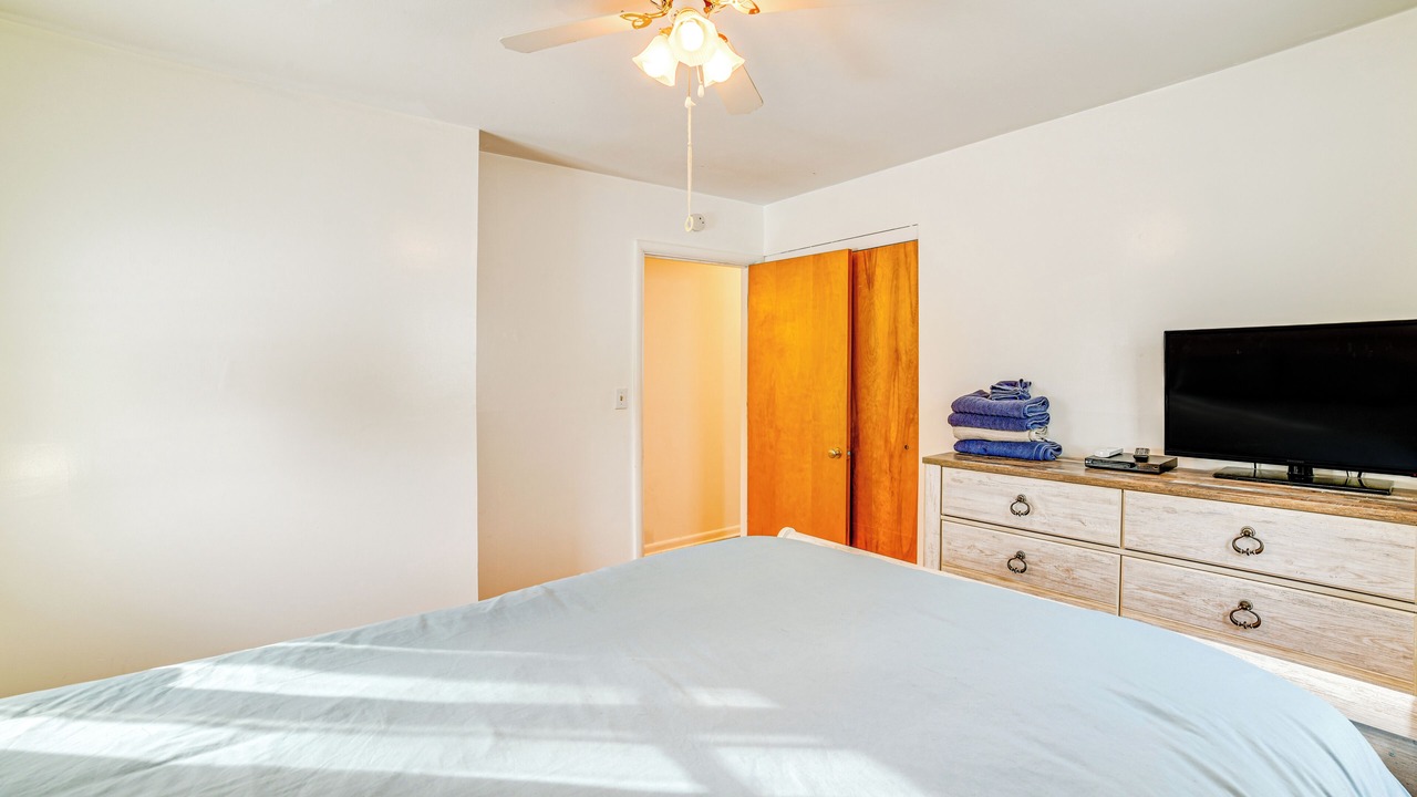 Photo of Bedroom in Utica