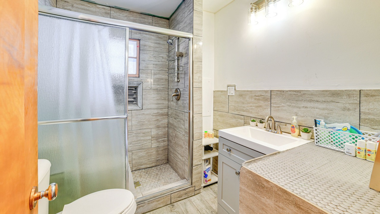 Photo of Bathroom in Utica