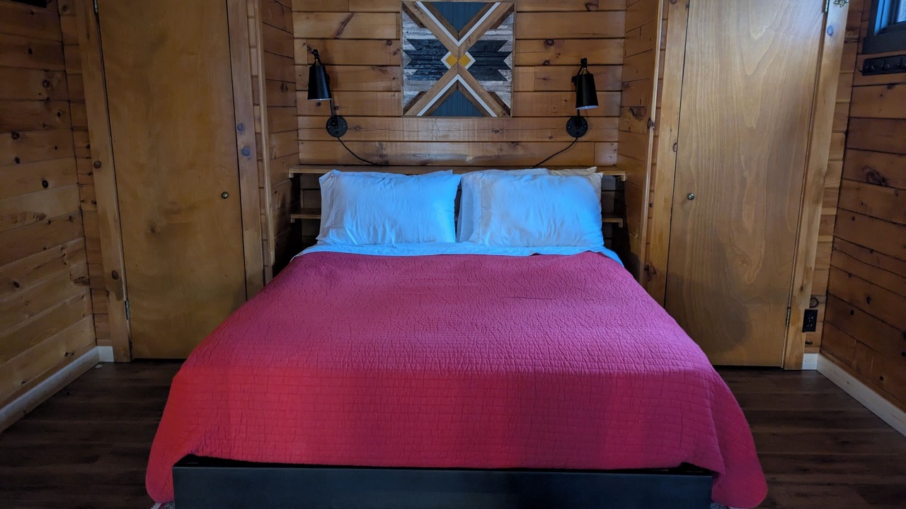 Photo of Bedroom in Trego