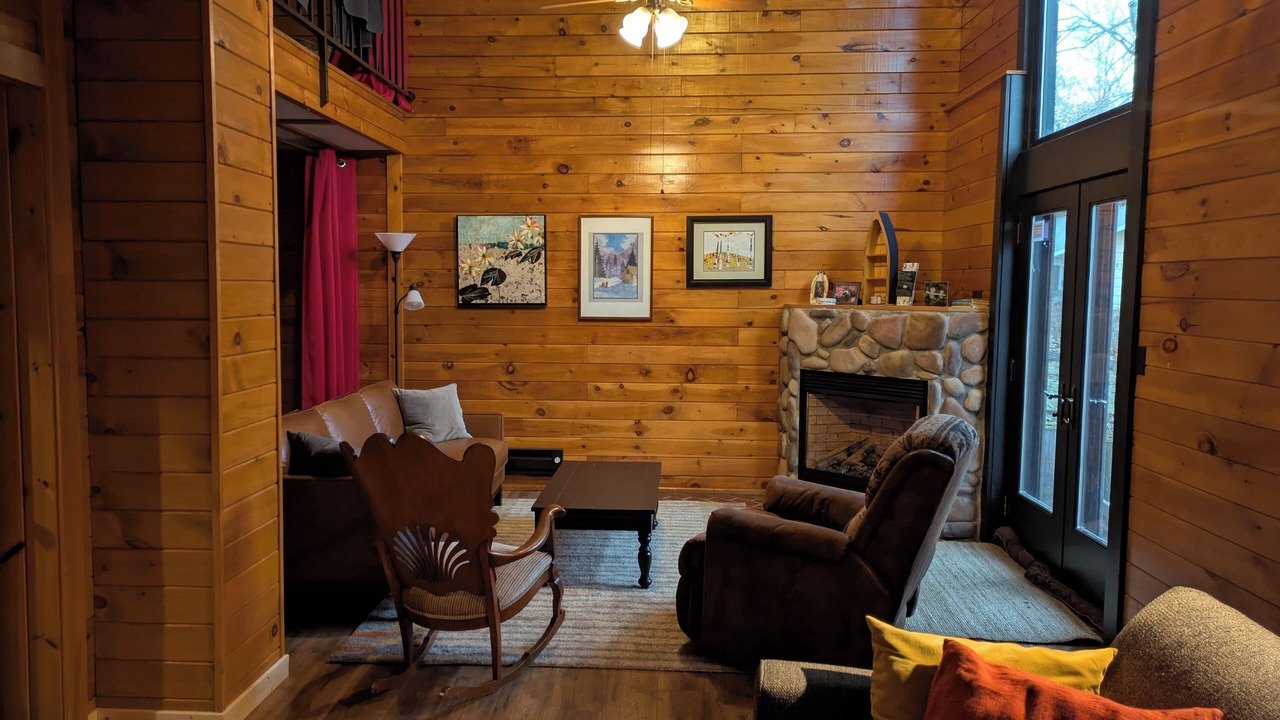 Photo of Livingroom in Trego