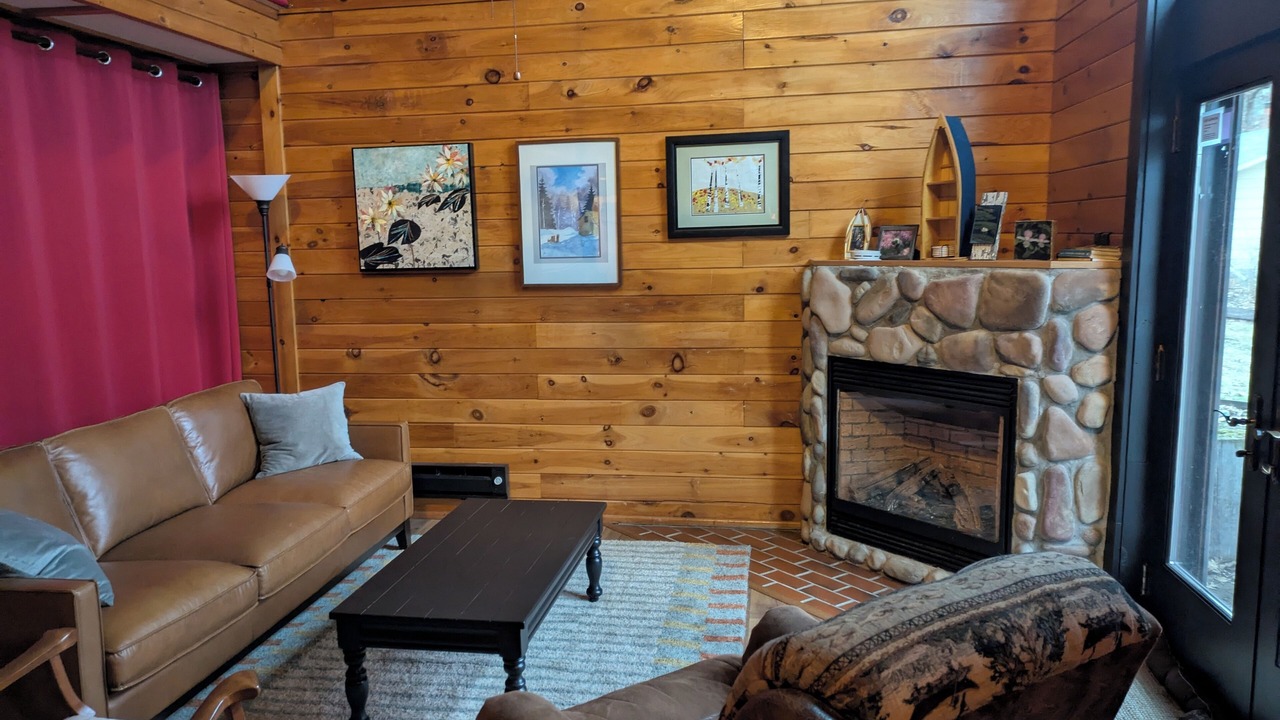 Photo of Livingroom in Trego