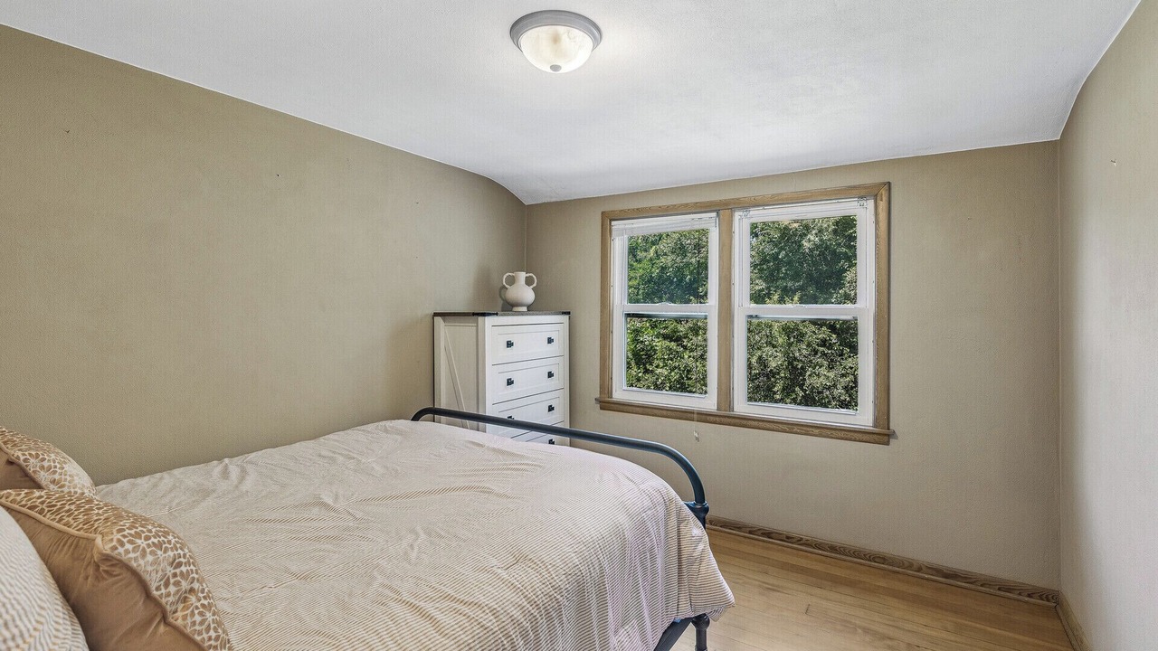 Photo of Bedroom in Elk River