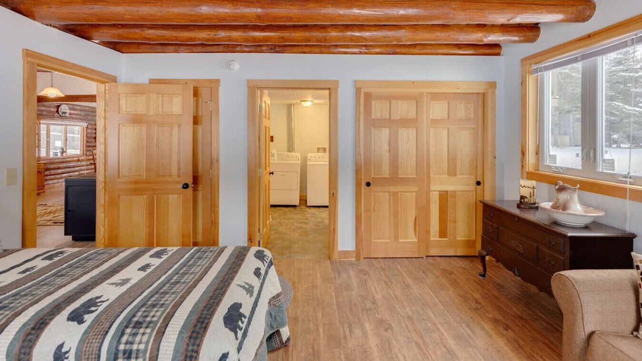 Photo of Bedroom in Campton