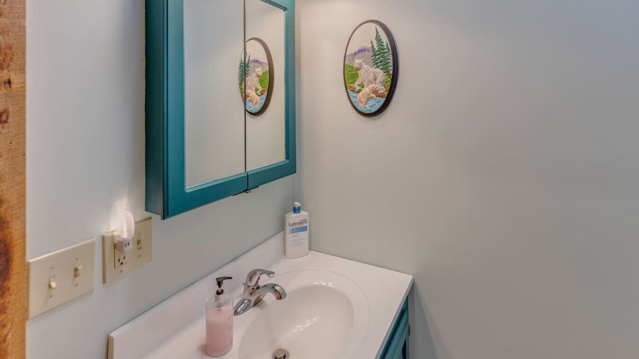 Photo of Bathroom in Campton