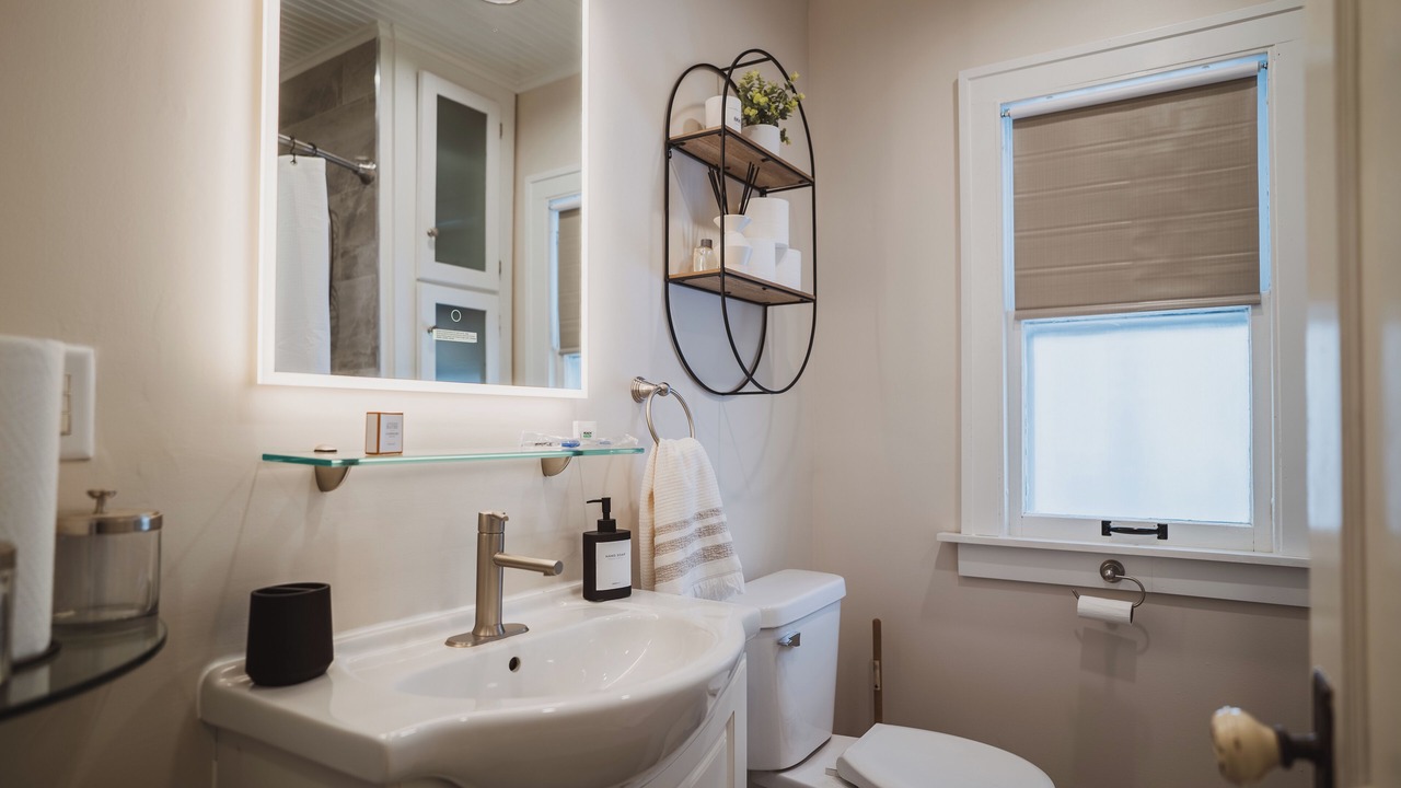 Photo of Bathroom in Union Park