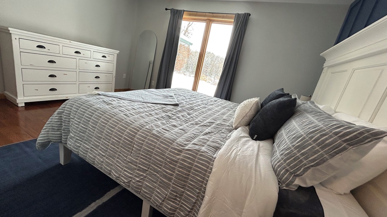 Photo of Bedroom in Spooner