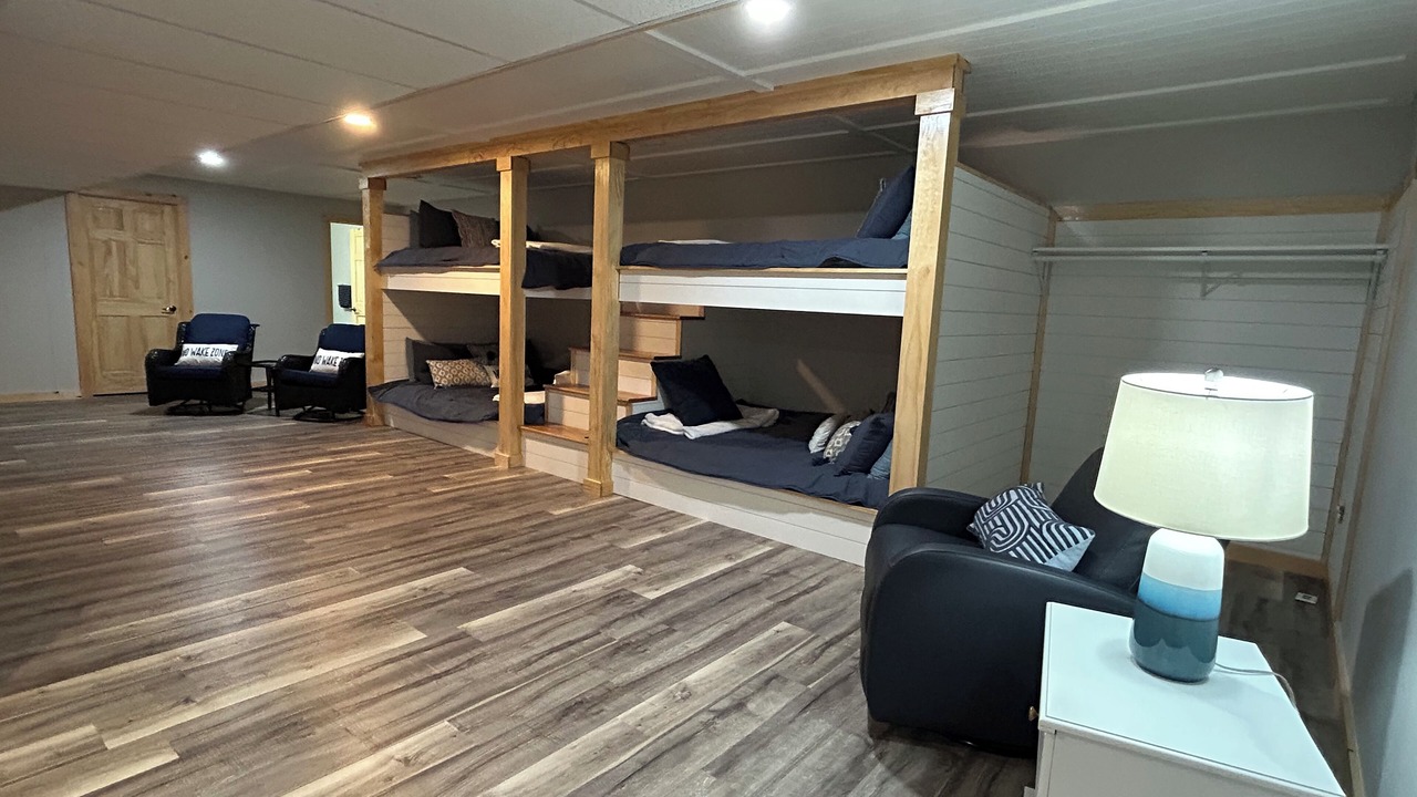 Photo of Bedroom in Spooner
