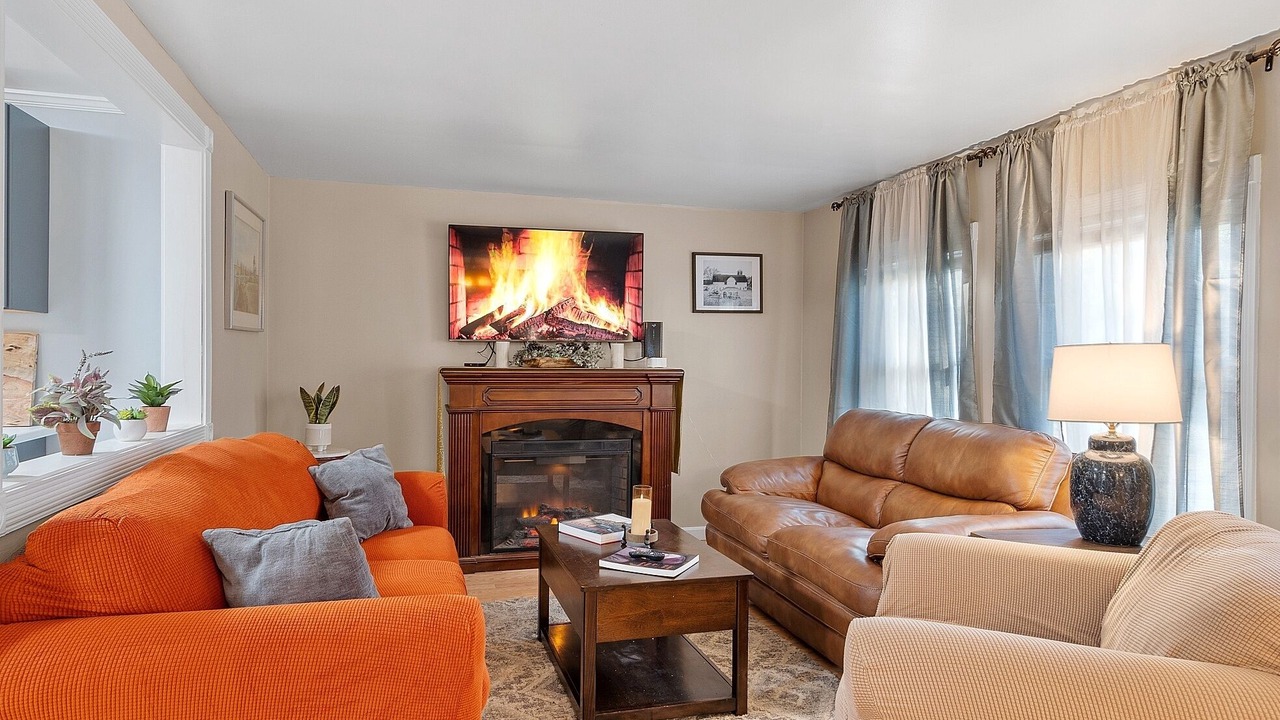 Photo of Livingroom in Belmont