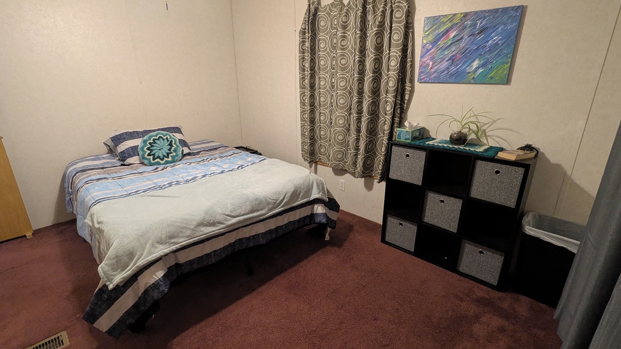 Photo of Bedroom in Adams Center