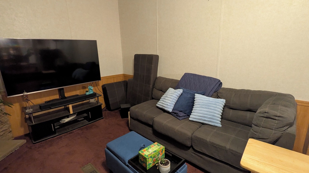 Photo of Livingroom in Adams Center