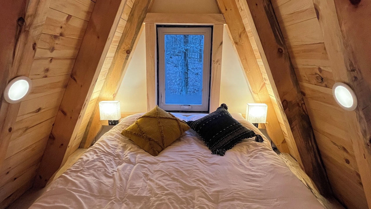 Photo of Bedroom in Huntington
