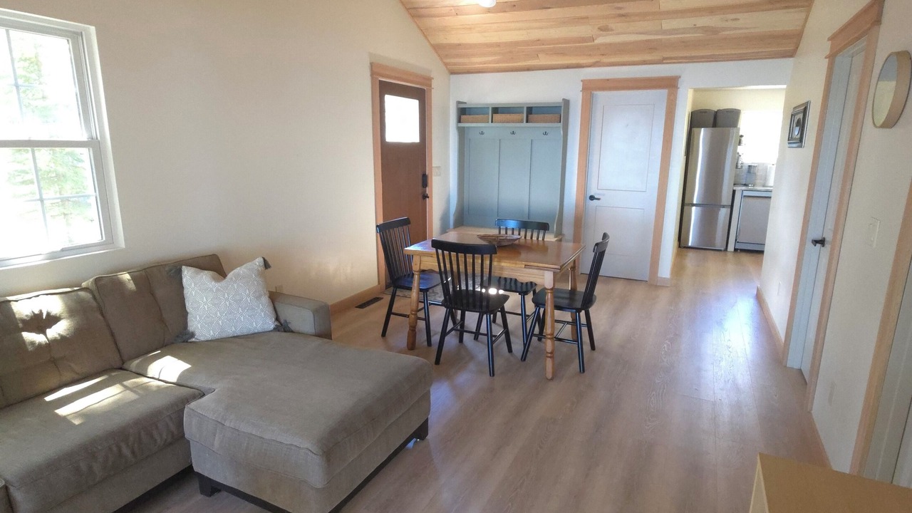 Photo of Livingroom in Shawano