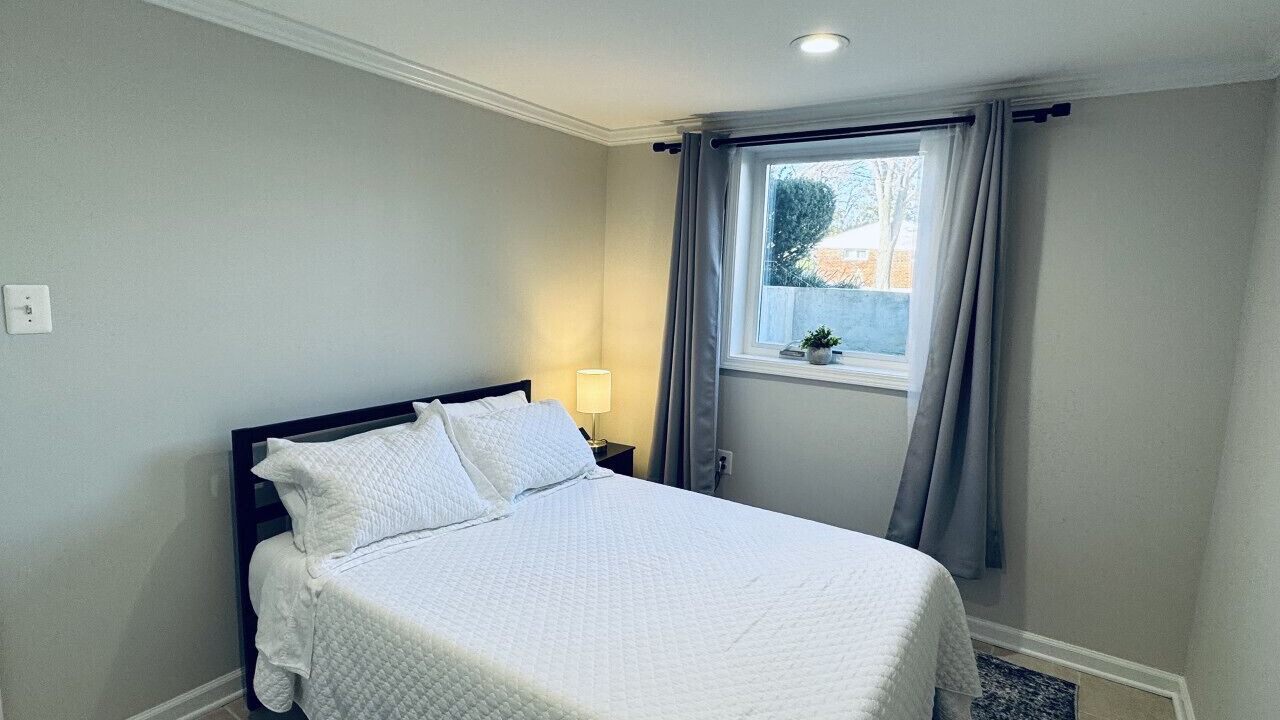 Photo of Bedroom in North Bethesda