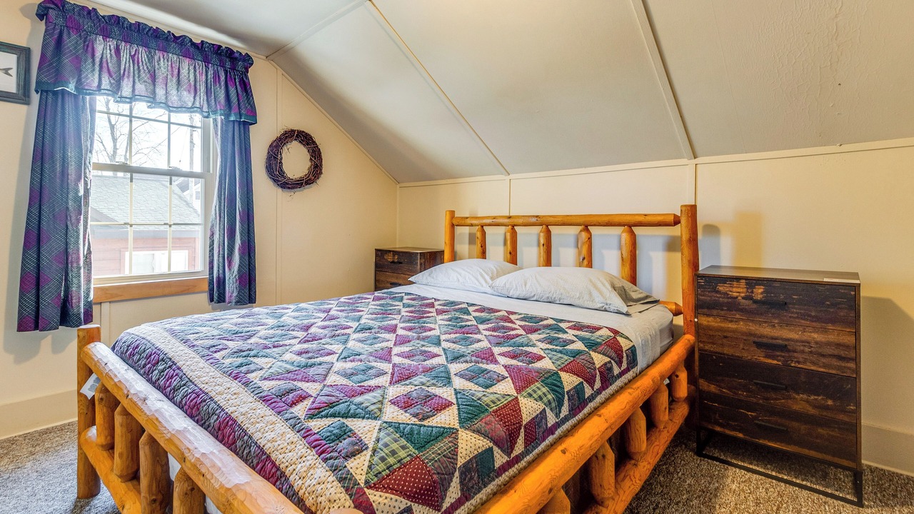 Photo of Bedroom in Cecil