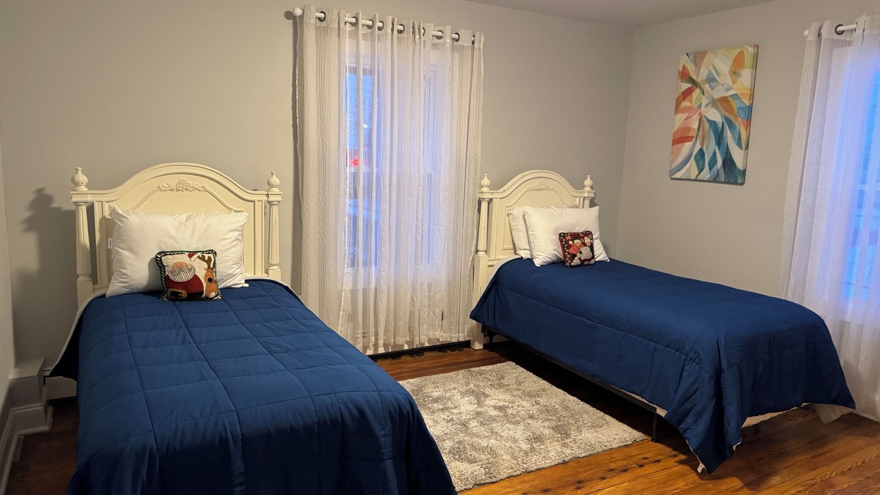 Photo of Bedroom in Utica