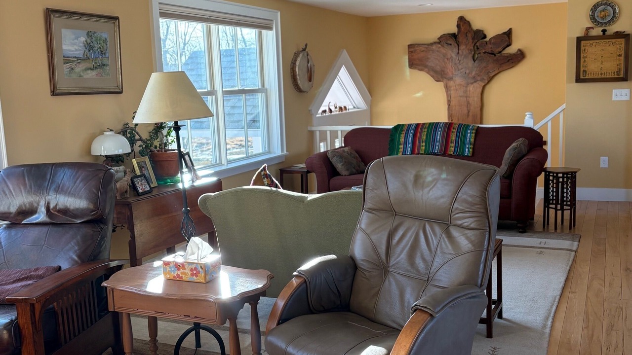 Photo of Livingroom in Addison