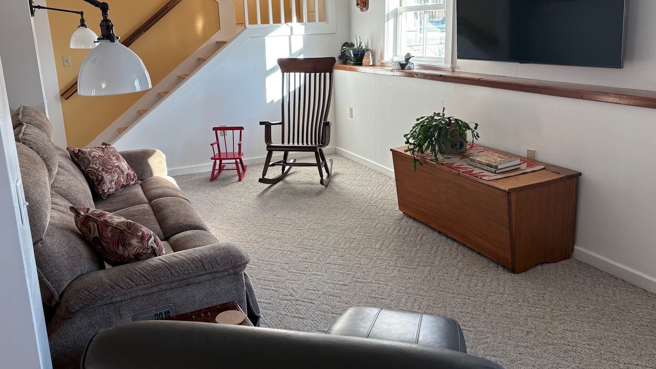 Photo of Livingroom in Addison