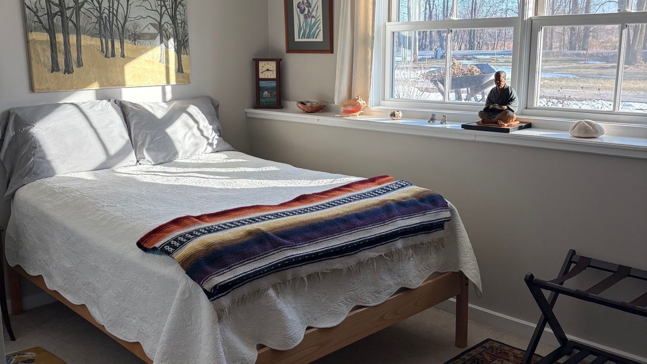 Photo of Bedroom in Addison