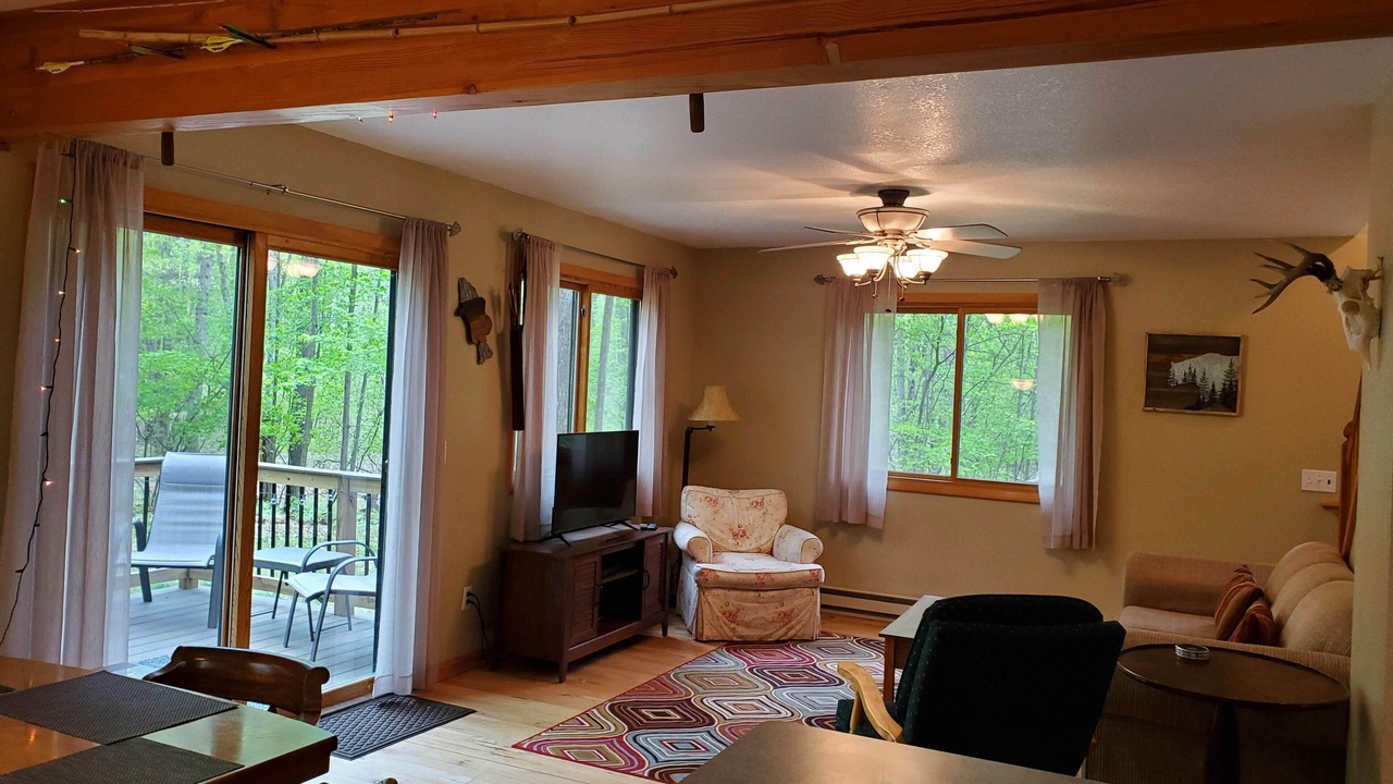 Photo of Livingroom in Farwell