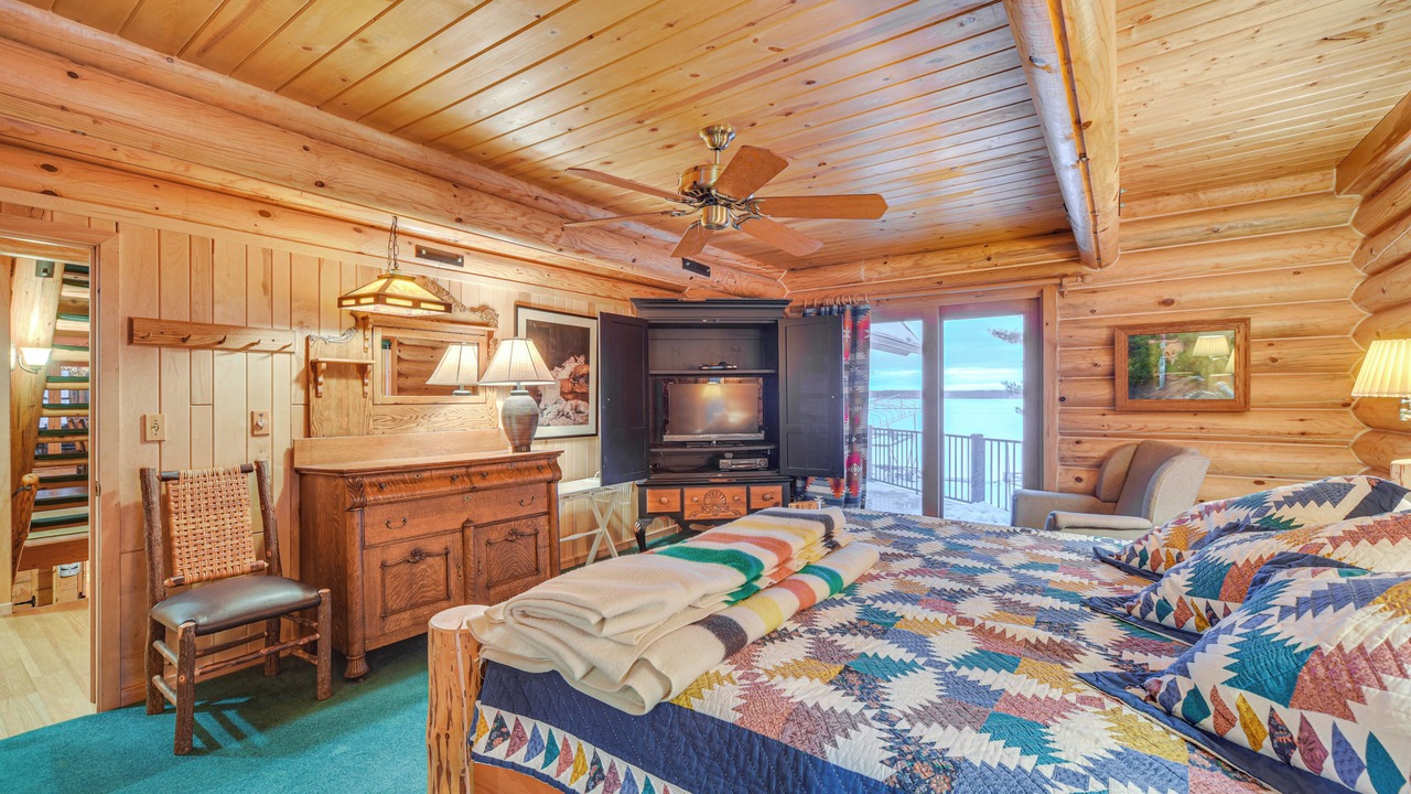 Photo of Bedroom in Webster