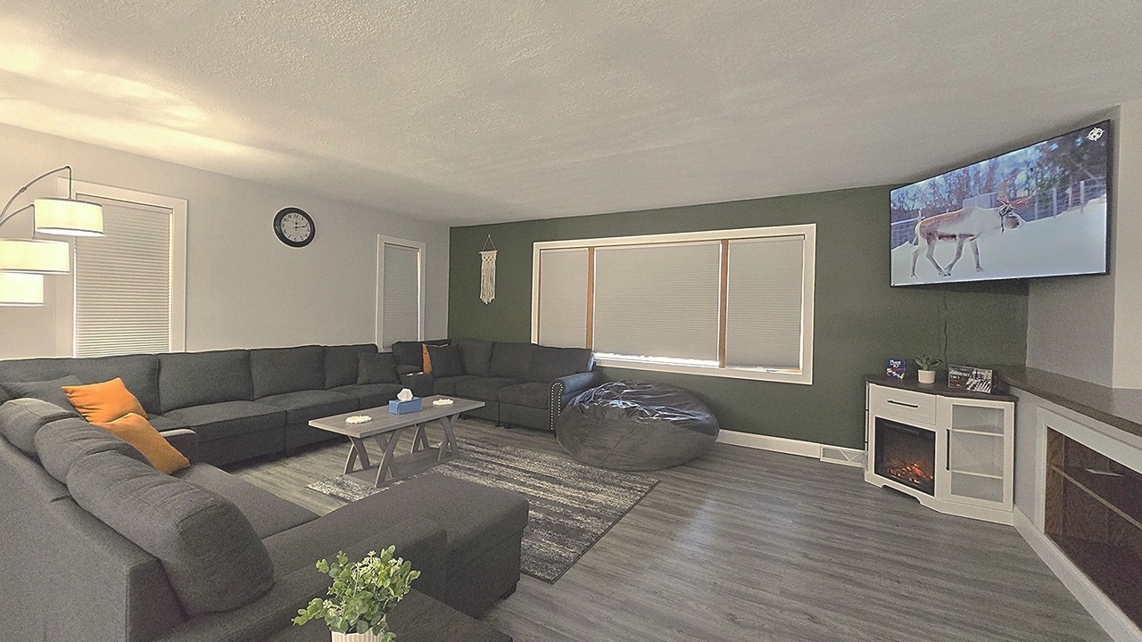 Photo of Livingroom in Leland