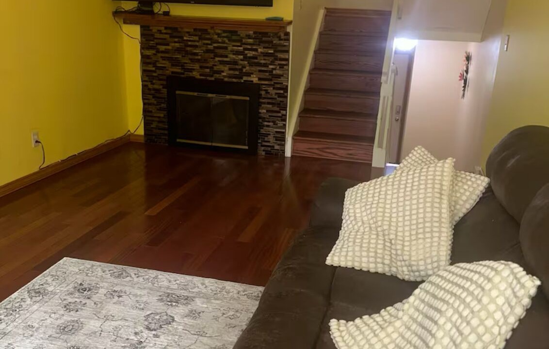 Photo of Livingroom in Eagan