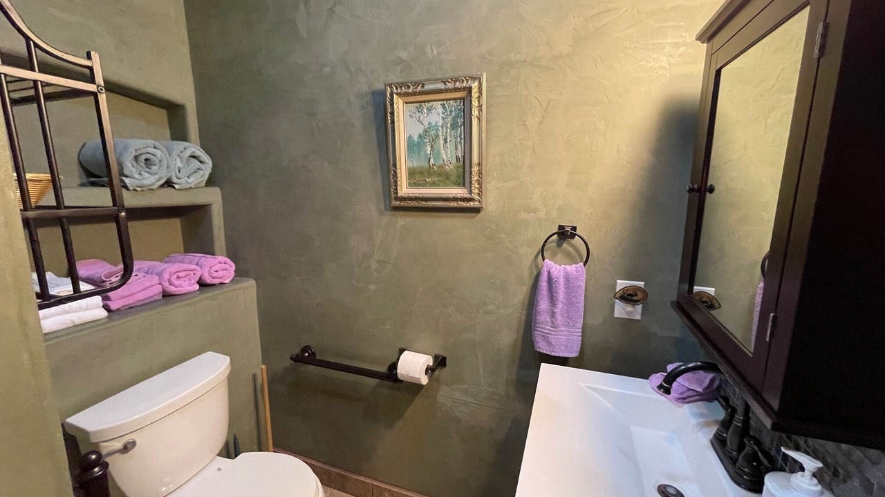 Photo of Bathroom in Pinon Hills