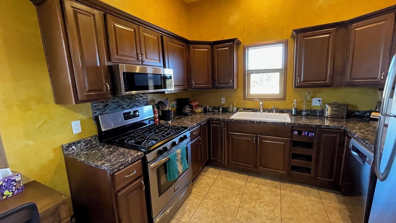 Photo of Kitchen in Pinon Hills
