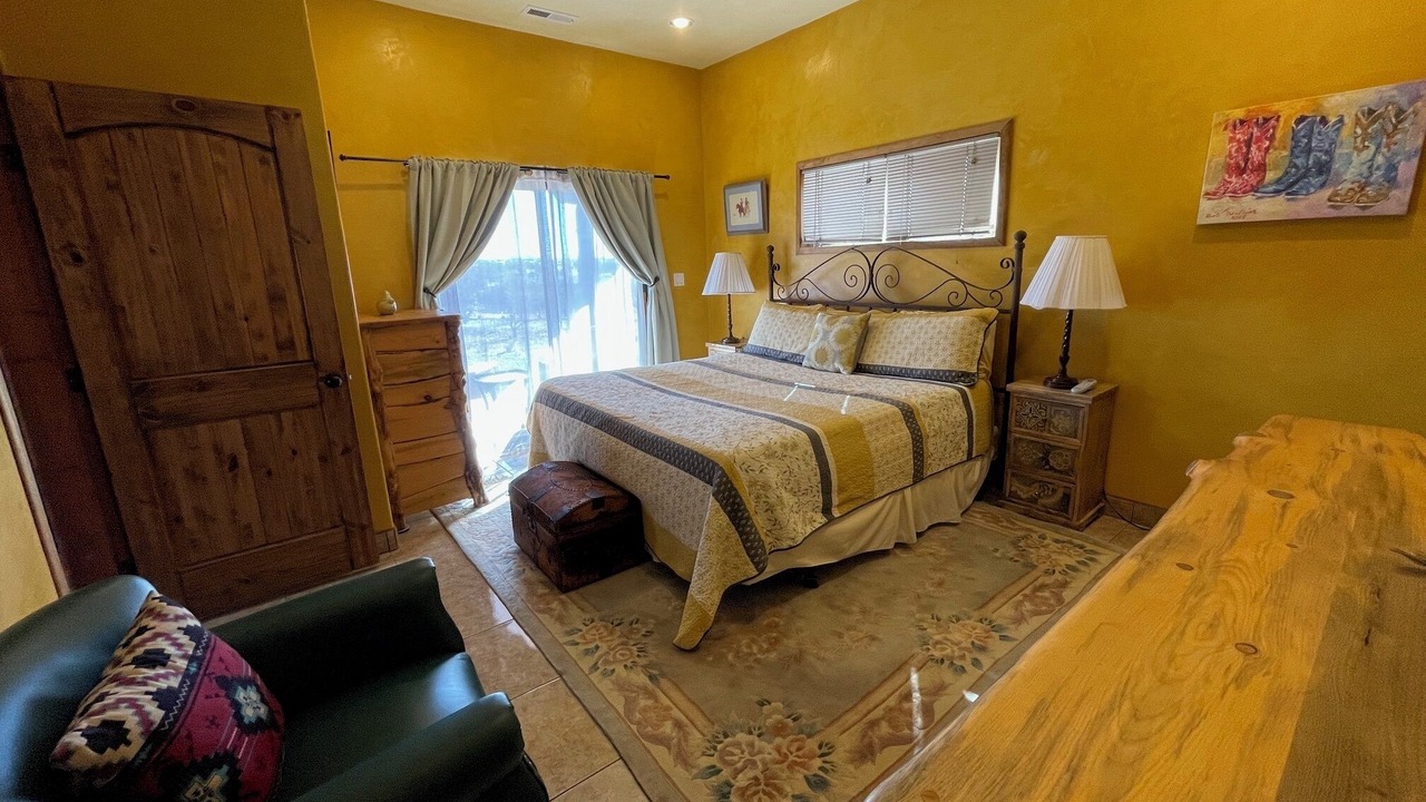 Photo of Bedroom in Pinon Hills