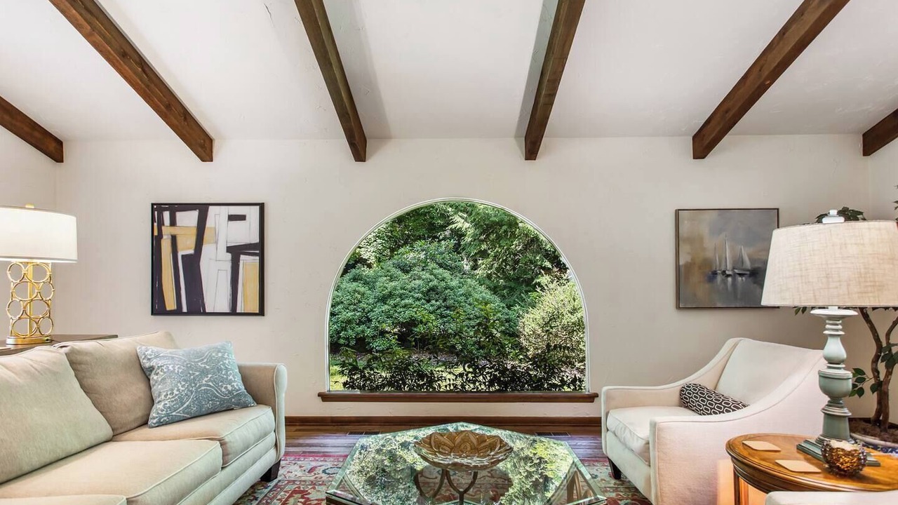 Photo of Bedroom in South Haven