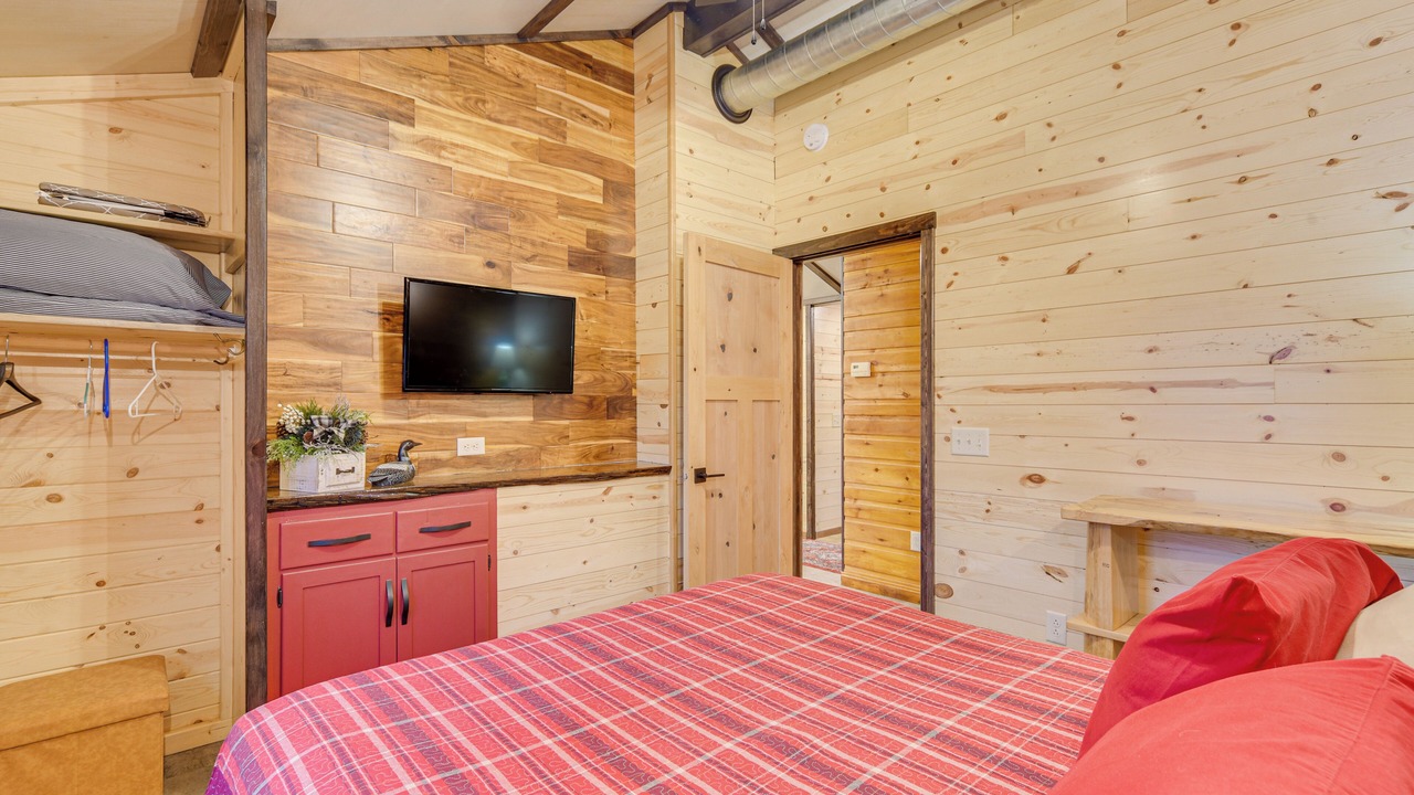 Photo of Bedroom in Gordon