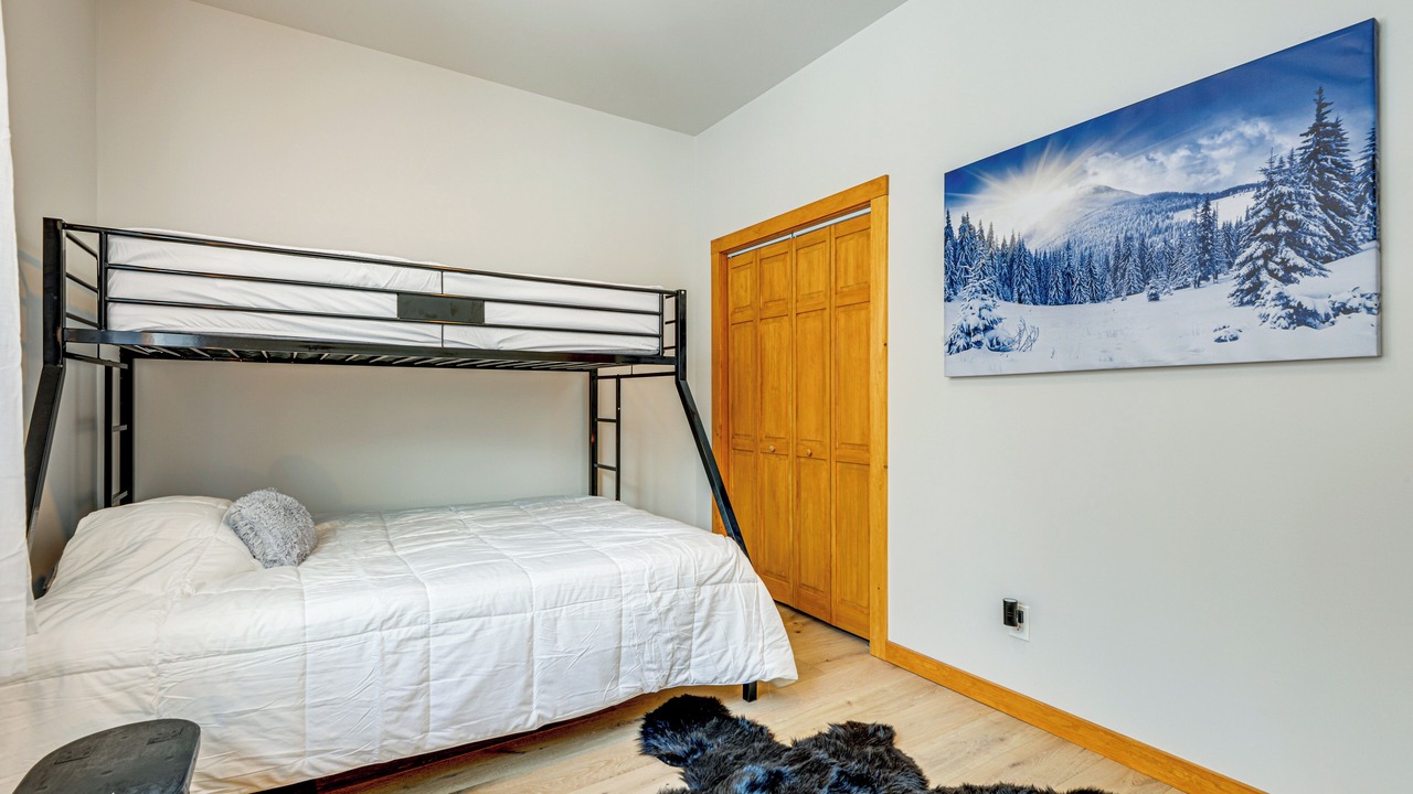 Photo of Bedroom in Stratton Mountain